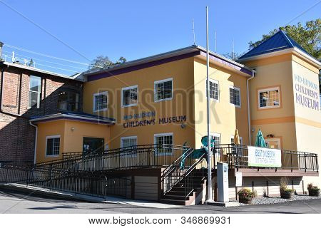 Poughkeepsie, Ny - Oct 6: Mid-hudson Childrens Museum In Poughkeepsie, New York, As Seen On Oct 6, 2
