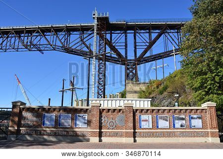 Poughkeepsie, Ny - Oct 6: Walkway Over The Hudson, Also Known As The Poughkeepsie Railroad Bridge, I