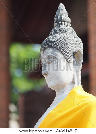 Stucco Buddha Images In The Ayutthaya Period Enshrined At The Wat Yaichaimongkol, Buddhist Temple