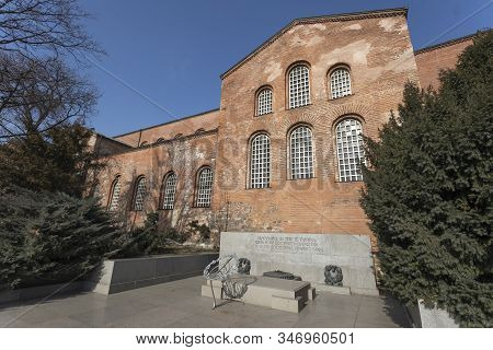 Sofia, Bulgaria - January 25, 2020: View Of St. Sofia Church And Monument Of The Unknown Soldier In 