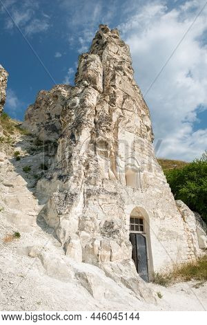 Divnogorye, Voronezh Region, Russia, August - 18.2021: Cave Church Of The Sicilian Icon Of The Most 