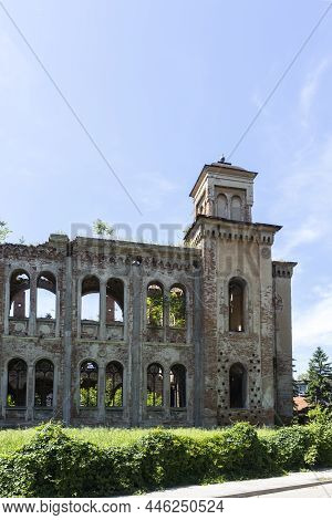 Ruins Of The Vidin Synagogue In Vidin, Bulgaria