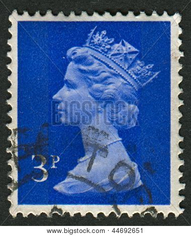 UK-เซอร์กา 1971:A แสตมป์ที่พิมพ์ในประเทศอังกฤษแสดงรูปของ Elizabeth II เป็นพระมหากษัตริย์รัฐธรรมนูญของ 16 