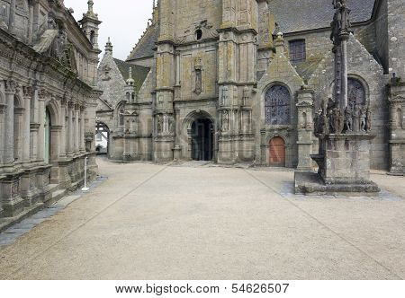 Saint-thegonnec