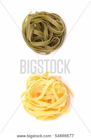 Tagliatelle paglia e fieno homemade