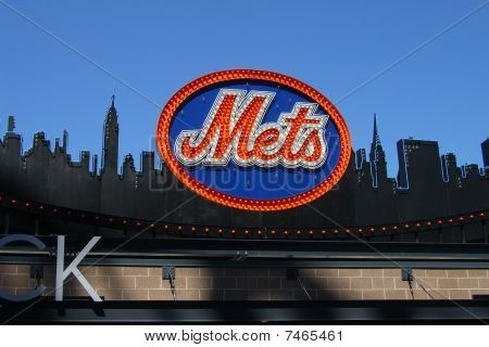 Citi Field - Mets Logo