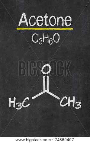Blackboard with the chemical formula of Acetone