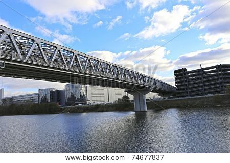Myakininskiy (mitinskiy) Metro Bridge