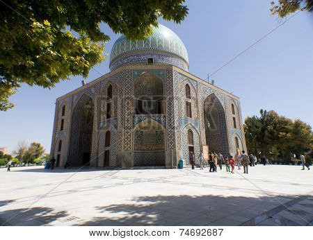 The shrine of Khwaja Rpiea