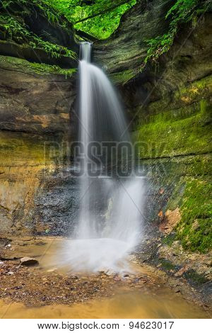 Punchbowl Waterfall At Shades
