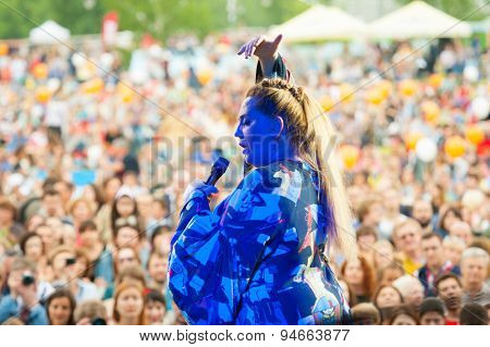 MOSCOW - JUNE 20: Nino Katamadze performs at XII International Jazz Festival 