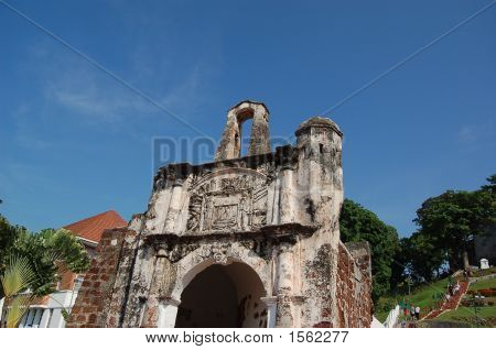 Famosa