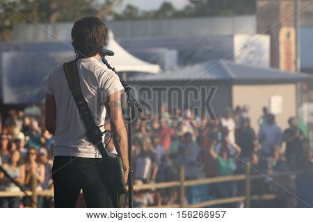 LAKE WALES, FL-NOV 4: Chris Janson performs at the CountryFlo Music and Camping Festival on November 4, 2016 in Lake Wales, Florida.