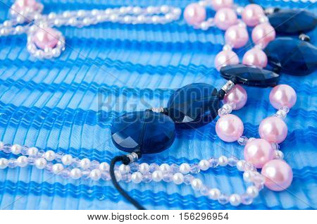 Jewelry is the blue ribbon caproic gafrirovannoy