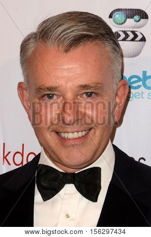 LOS ANGELES - NOV 10:  Richard Shelton at the 2016 TMA Heller Awards at Beverly Hilton Hotel on November 10, 2016 in Beverly Hills, CA