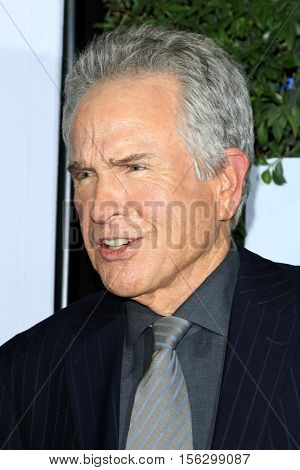 LOS ANGELES - NOV 10:  Warren Beatty at the AFI FEST 2016 - Opening Night - Premiere Of 20th Century Fox's 'Rules Don't Apply' at TCL Chinese Theater on November 10, 2016 in Los Angeles, CA