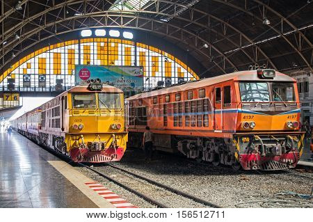 BANGKOK, THAILAND - FEBRUARY 04,2015: Train at railway station Hua Lamphong in Bangkok. Hua Lamphong opened in 1916 and serves apprx 70,000 passengers and 150 trains each day.