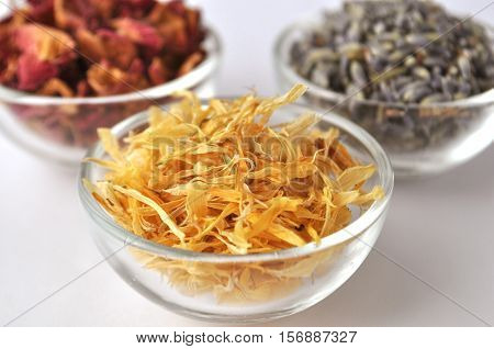 Dried petals of rose with marigold and lavender front view