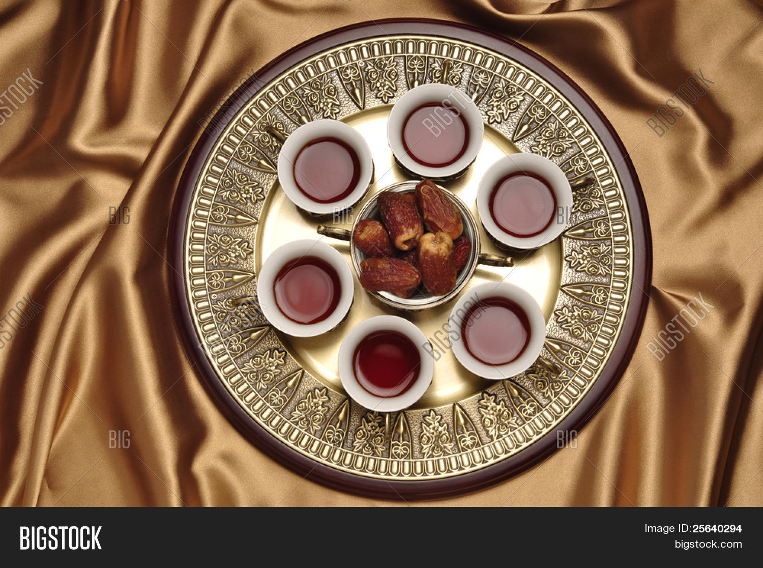 Set Arabic Tea Cups Image & Photo (Free Trial) Bigstock