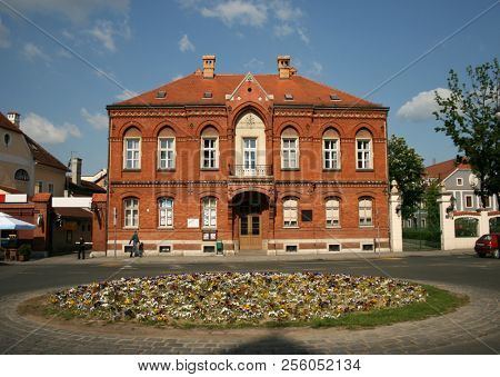 Red brick house in Zagreb street Kaptol