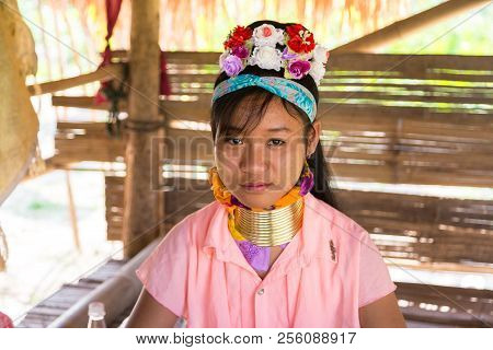 Long Neck Woman In  Thailand