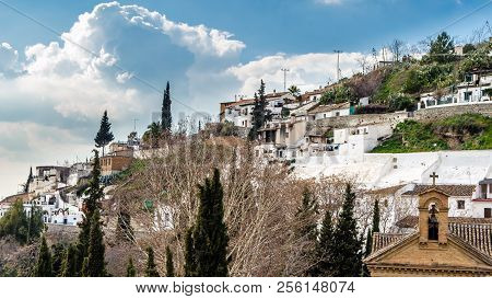 Granada, Spain - February 20, 2015: Traditional Houses In The Picturesque Neighborhood Of Sacromonte