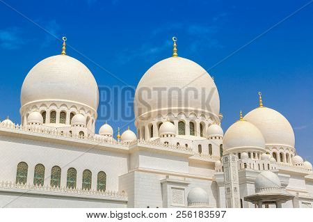 Sheikh Zayed Grand Mosque In Abu Dhabi