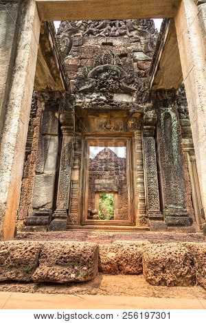 Banteay Samre Temple In Complex Angkor Wat In Siem Reap, Cambodia In A Summer Day