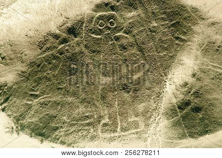 The Astronaut - Nasca Lines - Peru