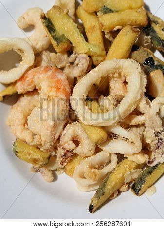 Deep-fried Food On The Plate At Restaurant