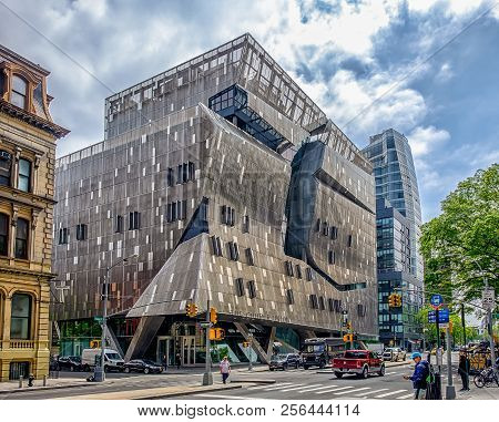 New York City, Usa, May 2018, Outside The Cooper Union Building At Cooper Square, University Of Scie