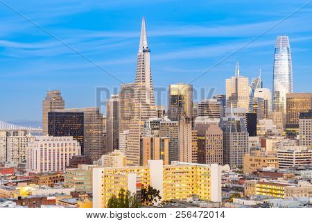 San Francisco downtown skyline Aerial view at sunset from Ina Coolbrith Park Hill in San Francisco, California, USA.