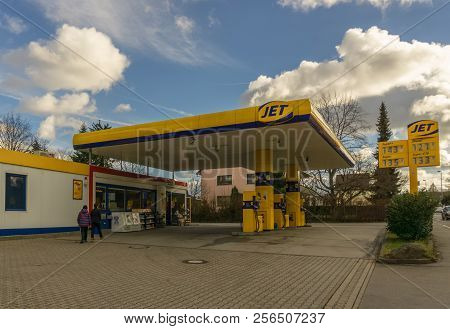 Boeblingen,germany - January 21,2018: Tuebinger Strasse This Is A Jet Gas Station Near The Park With