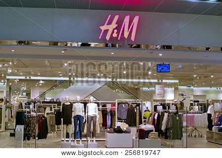 Saint Petersburg, Russia - August 10, 2018: Shop H M In The Mall. The Hennes Mauritz Logo.