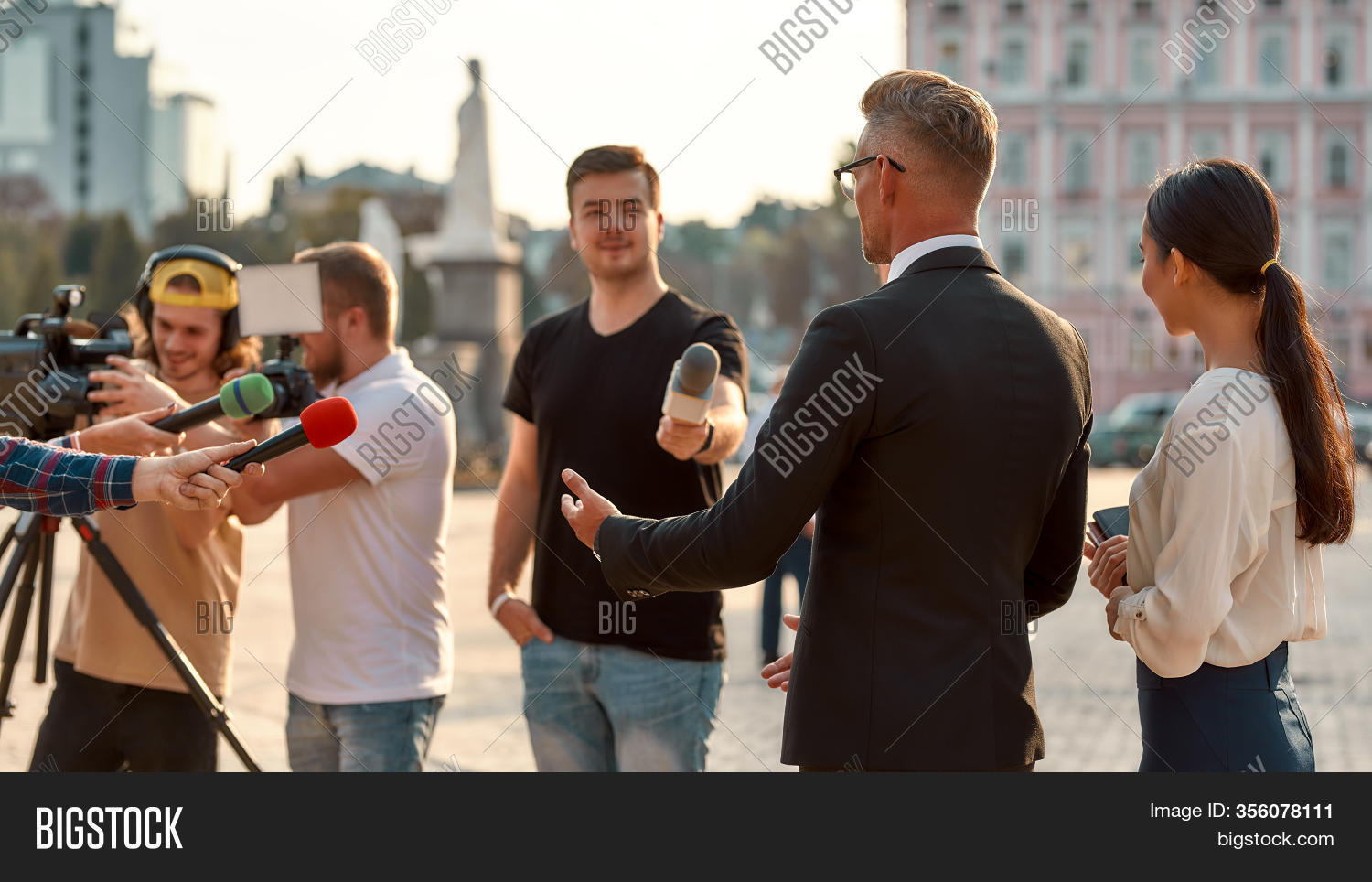 Interview Horizontal Horizontal Shot Image & Photo (Free Trial) | Bigstock