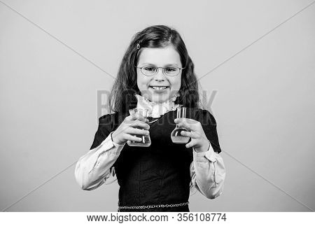 Science Research In Lab. Small Genius Girl. Education And Knowledge. Child Study Bilogy Lesson. Disc