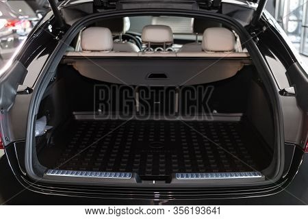 Novosibirsk, Russia - March 07, 2020: Mercedes-benz Glc-class, Rear View Of A Car With An Open Trunk