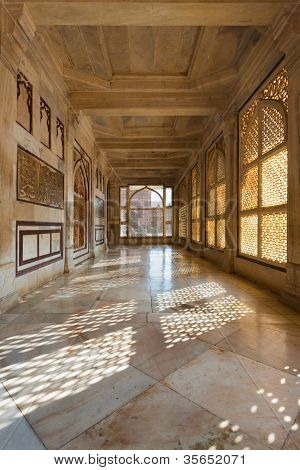 Tomba Salim Chishti corridoio Fatehpur Sikri