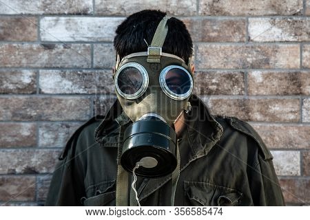 Gas Mask Fear Chimical Batteric Scared Corona