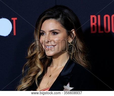 LOS ANGELES - MAR 10:  Maria Menounos at the 