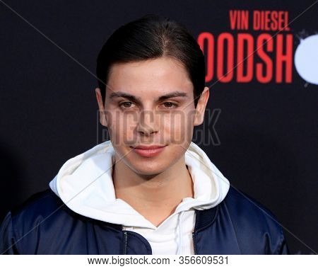 LOS ANGELES - MAR 10:  Jake T Austin at the 