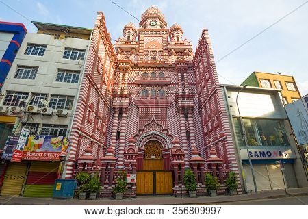 Colombo, Sri Lanka - February 22, 2020: Jami Ul-alfar Masjid Mosque (red Mosque) On A Sunny Morning.