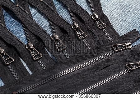 Pack A Lot Of Black Metal Brass Zippers Stripes With Sliders Pattern For Handmade Sewing Tailoring L