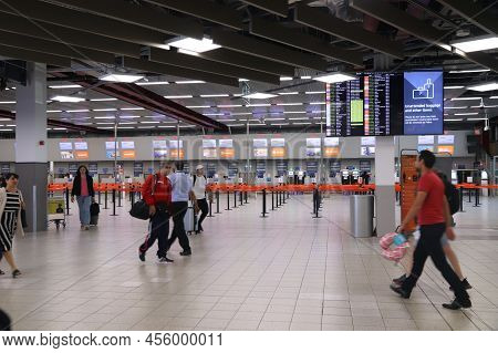 Luton, Uk - July 15, 2019: Passengers Visit London Luton Airport In The Uk. It Is Uk's 5th Busiest A