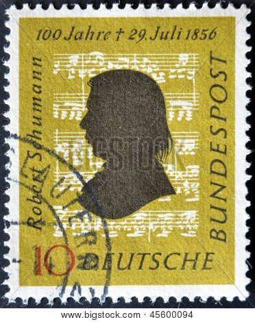 Alemania - Circa 1956: Un sello impreso en Alemania muestra Robert Schumann, Circa 1956