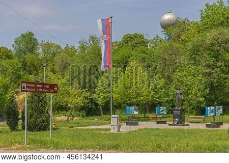 Indjija, Serbia - May 08, 2022: Bronze Statue Of Milunka Savic War Heroine Memorial Park.