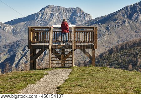 Rocky Mountain Landscape In Ponton Pass. Castilla Y Leon. Spain