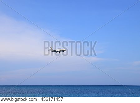 Puket Thailand - May 2022: Airliner Or Passenger Plane Etihad Boeing 787-8 Landing To Airport Next T