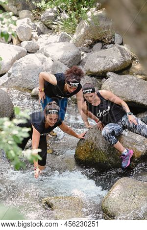 Encamp, Andorra : 2022 June 11 : Competitors Participate In The 2020 Spartan Race Obstacle Racing Ch