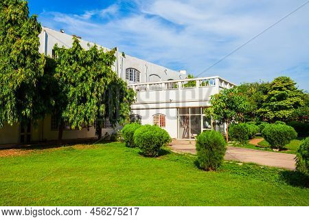 Indira Gandhi National Centre For The Arts Or Ignca Is A Government Art Organization In New Delhi, I